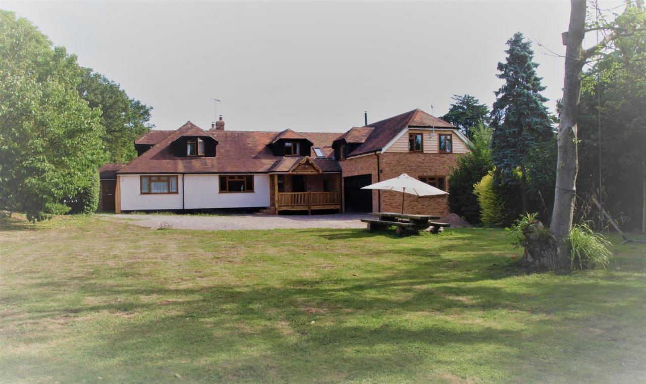 Mulberry Cottage Near Goodwood Chichester Exterior foto